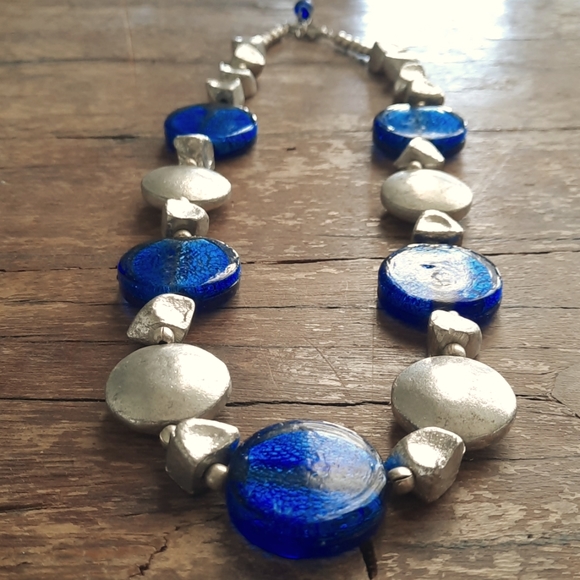 ROYAL BLIE GLASS BEAD NECKLACE - Picture 6 of 7